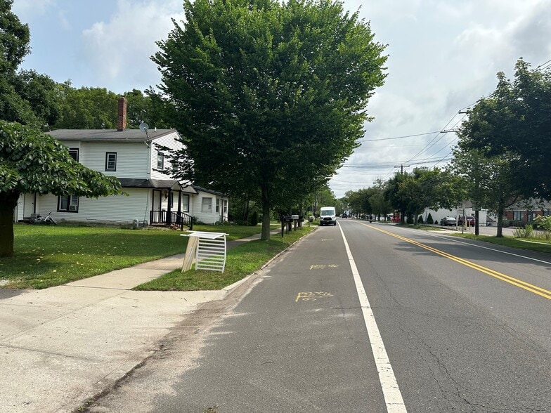 More Photos Of 497 Montauk Hwy, East Moriches Apartments For Sale