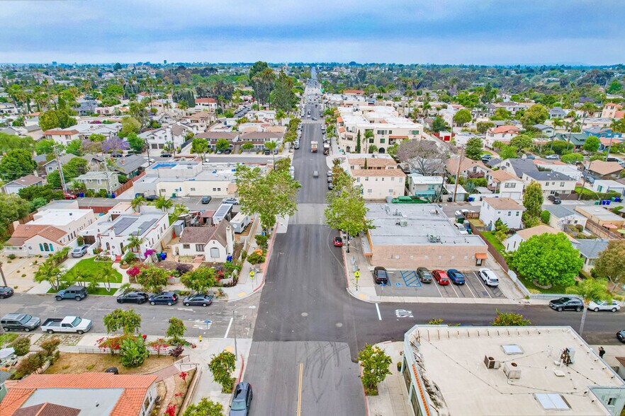 More Photos Of 4200-4204 Adams Ave, San Diego Restaurant For Sale