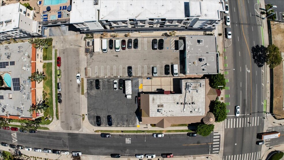 More Photos Of 9401 Reseda Blvd, Northridge Office For Sale