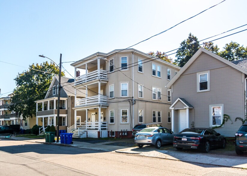 More Photos Of 226 S Main St, Attleboro Apartments For Sale