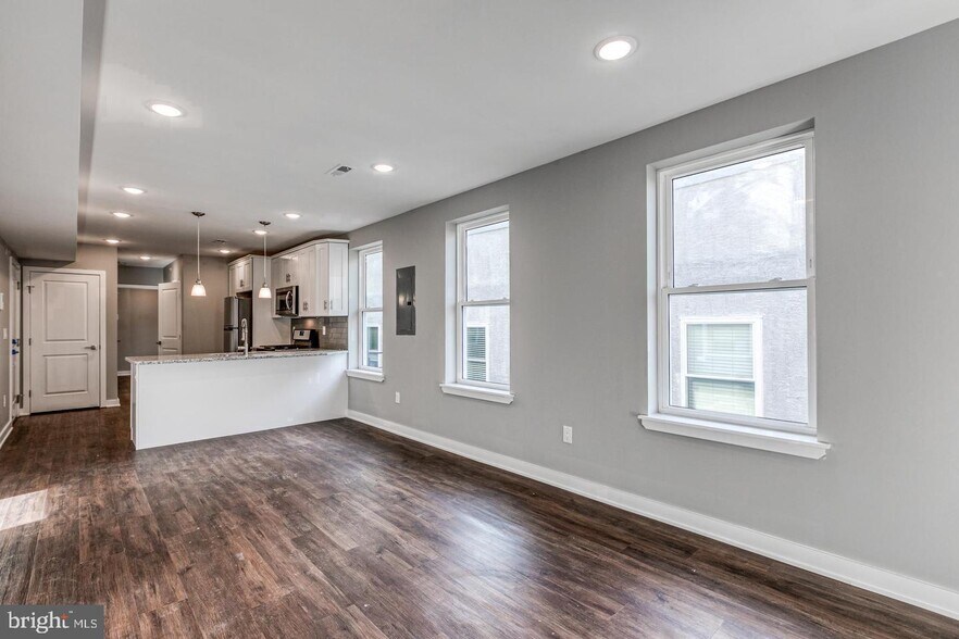 More Photos Of 1316 S Broad St, Philadelphia Apartments For Sale