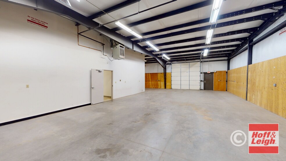 More Photos Of 3415 Fillmore Ridge Hts, Colorado Springs Warehouse For Lease