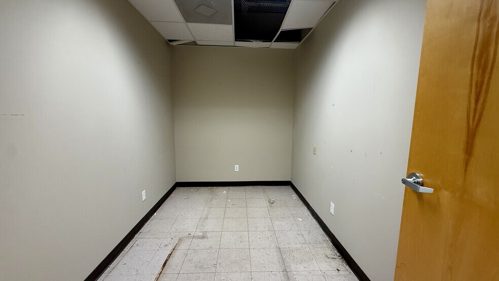 More Photos Of 25 Clark Summit Dr, Bluffton Office Residential For Lease