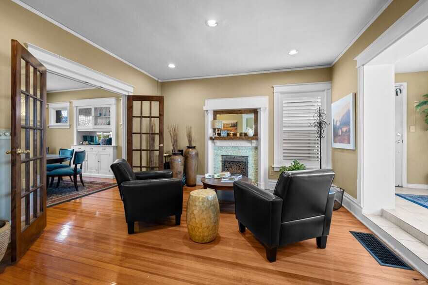 More Photos Of 562 N Ogden St, Denver Office For Sale