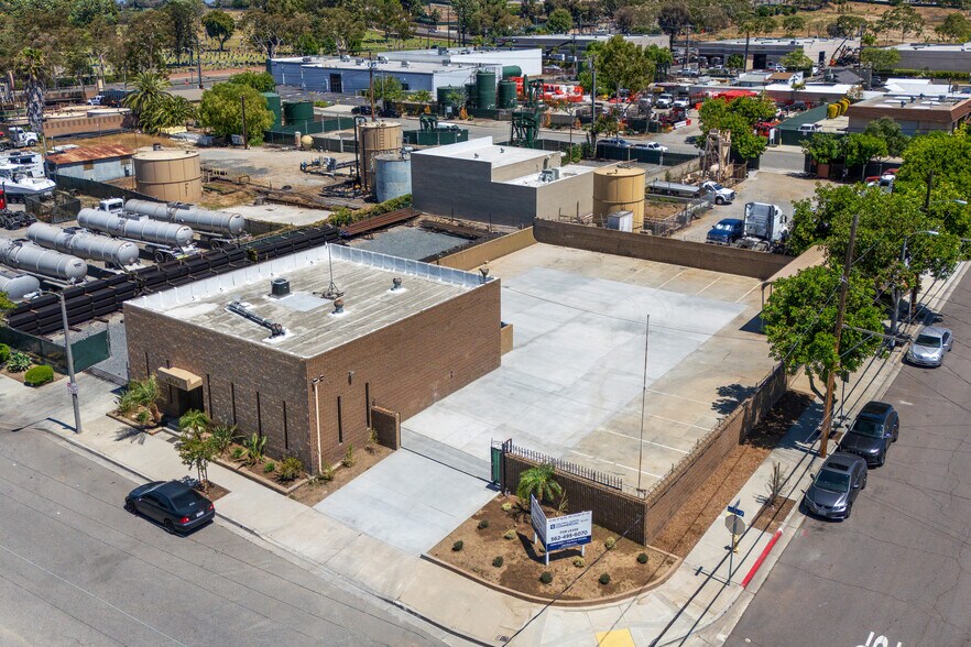 Primary Photo Of 2500 Lewis Ave, Signal Hill Land For Lease