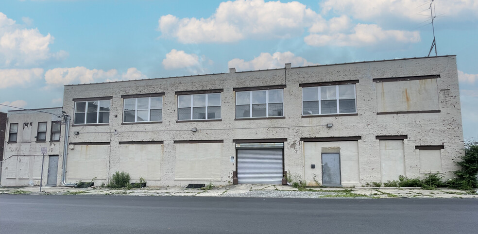 Primary Photo Of 60 Dickerson St, Newark Light Manufacturing For Lease