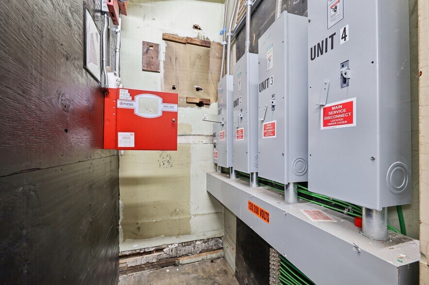 More Photos Of 57 Leuning St, South Hackensack Warehouse For Sale
