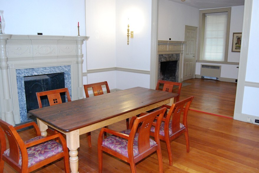 More Photos Of 120 Arrandale Blvd, Exton Office For Sale