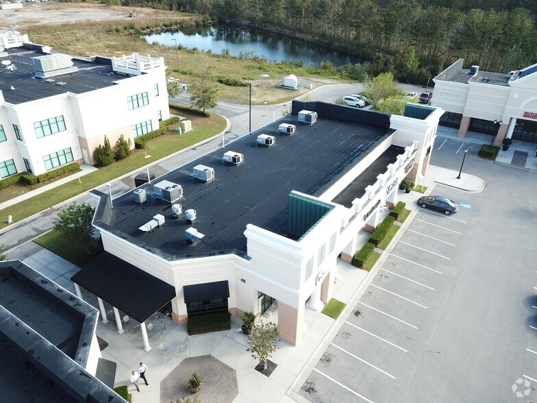 More Photos Of 1113 Military Cutoff Rd, Wilmington General Retail For Lease