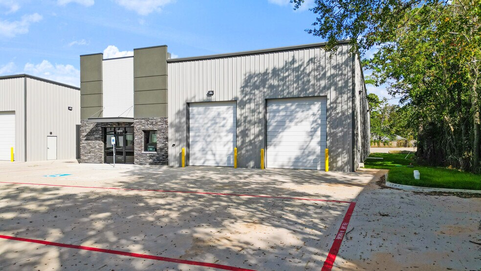 More Photos Of 15615 Jarvis Rd, Cypress Unknown For Lease