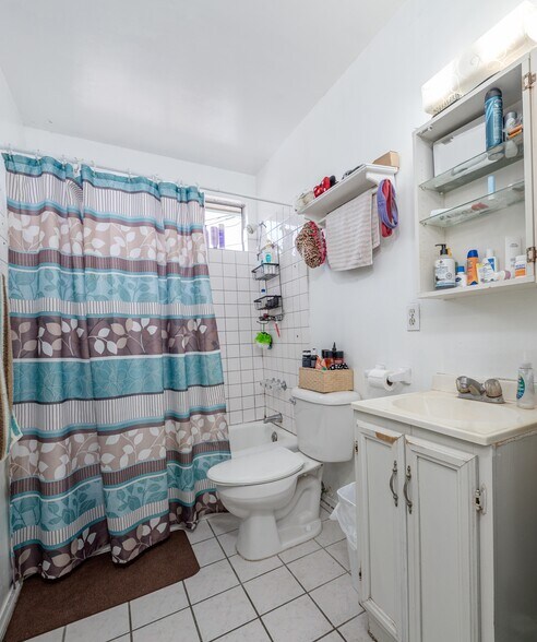 More Photos Of 10921 Walnut St, Los Alamitos Apartments For Sale