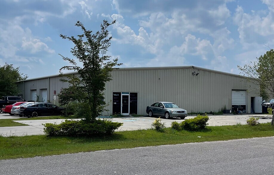 More Photos Of 1836 Lone Star St, Conway Light Distribution For Lease