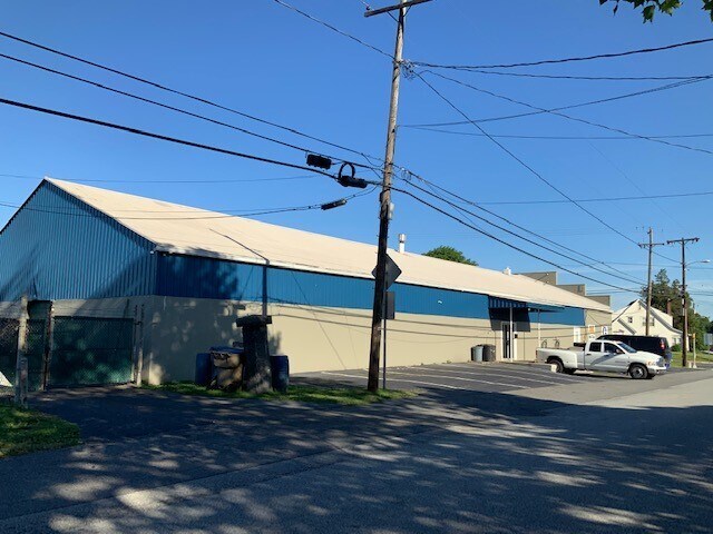 More Photos Of 1600 E Newport Pike, Wilmington Warehouse For Lease