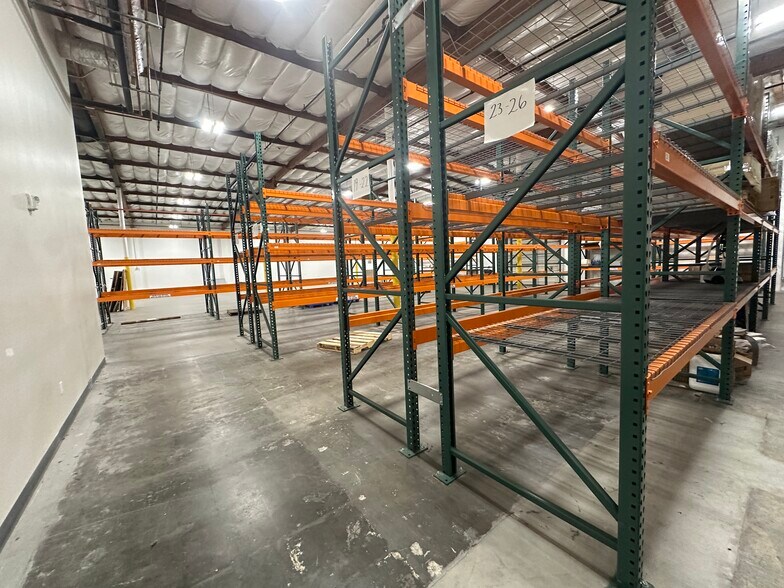 More Photos Of 2049 W Steele Ln, Santa Rosa Warehouse For Sale