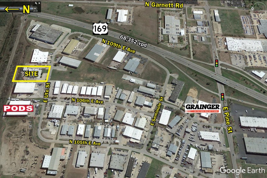 More Photos Of 10701 E Ute St, Tulsa Office For Sale