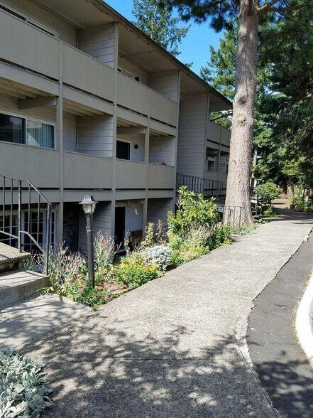More Photos Of 1111 NE 122nd Ave, Portland Apartments For Sale