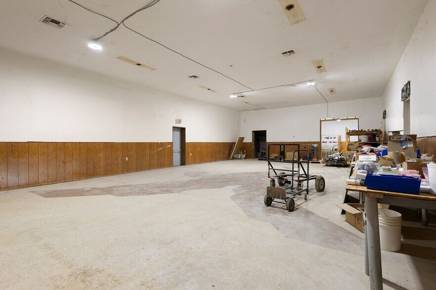 More Photos Of 128 S Colusa St, Willows Specialty For Lease