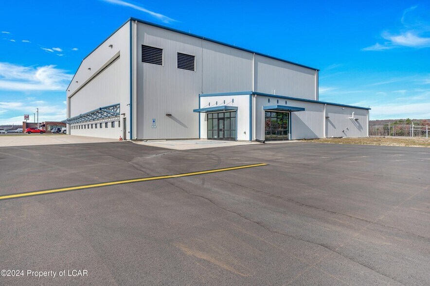 More Photos Of 5175 Old Airport Rd, Hazle Township Airplane Hangar For Sale