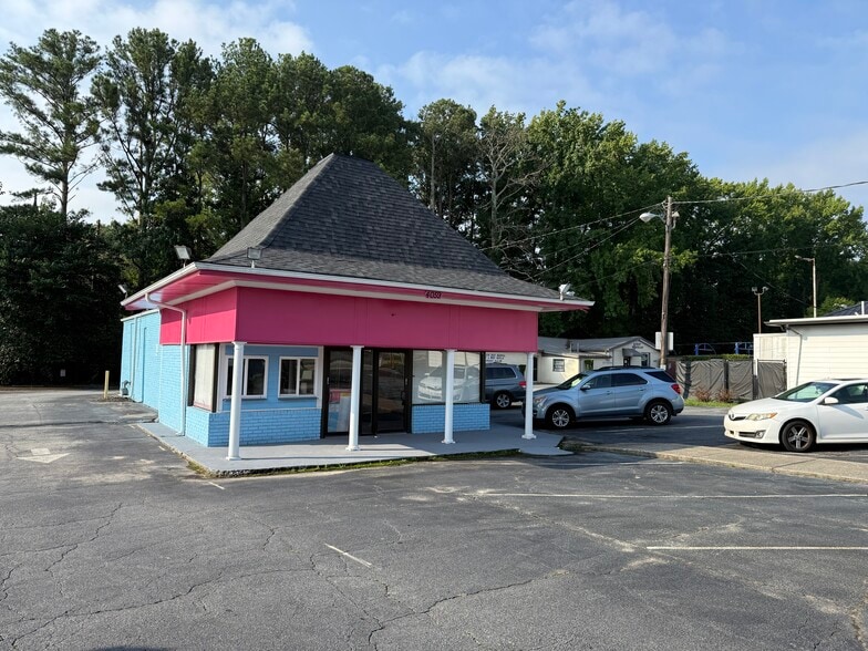 More Photos Of 4053 Lawrenceville Hwy, Tucker Storefront Retail Office For Sale