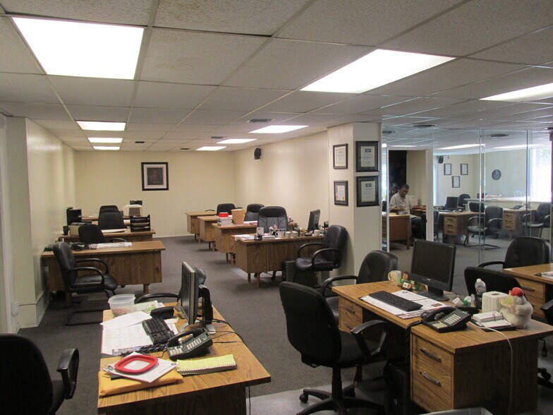 More Photos Of 701-707 N La Brea Ave, Inglewood Medical For Sale