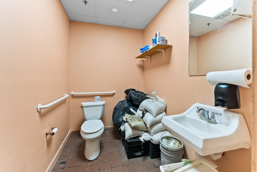 More Photos Of 1340 Asbury Ave, Ocean City Restaurant For Sale