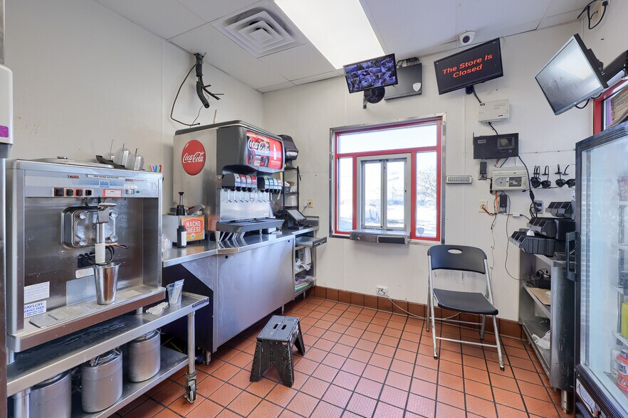 More Photos Of 4850 Penn Ave, Sinking Spring Fast Food For Sale