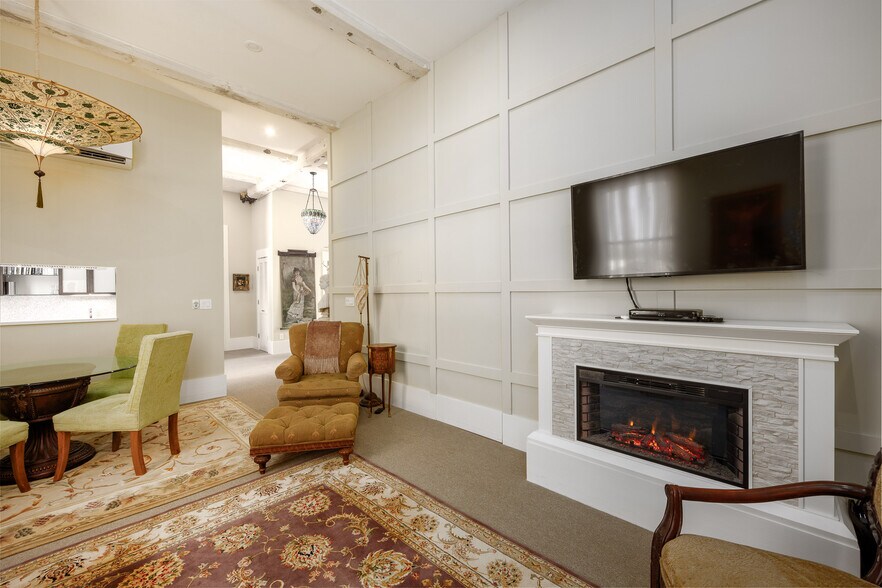 More Photos Of 81 N Main St, Ellenville Office Residential For Sale