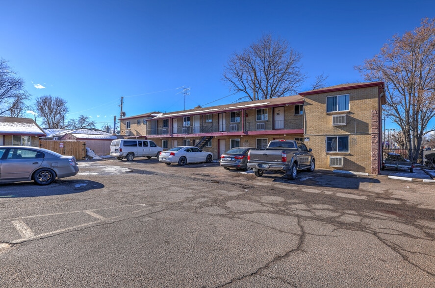 More Photos Of 10890 E Colfax Ave, Aurora Hotel For Sale