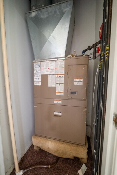 More Photos Of 144 John St, Lakewood Apartments For Sale