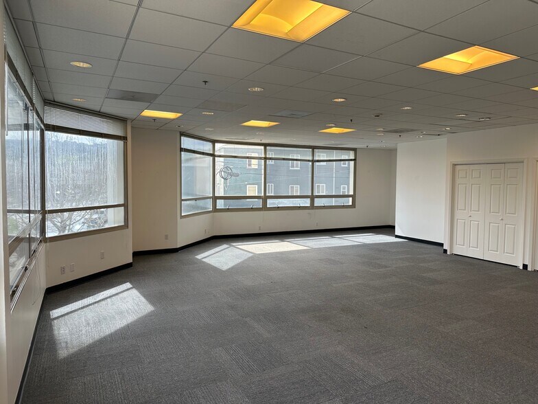 More Photos Of 1001 Broadway, Millbrae Medical For Lease