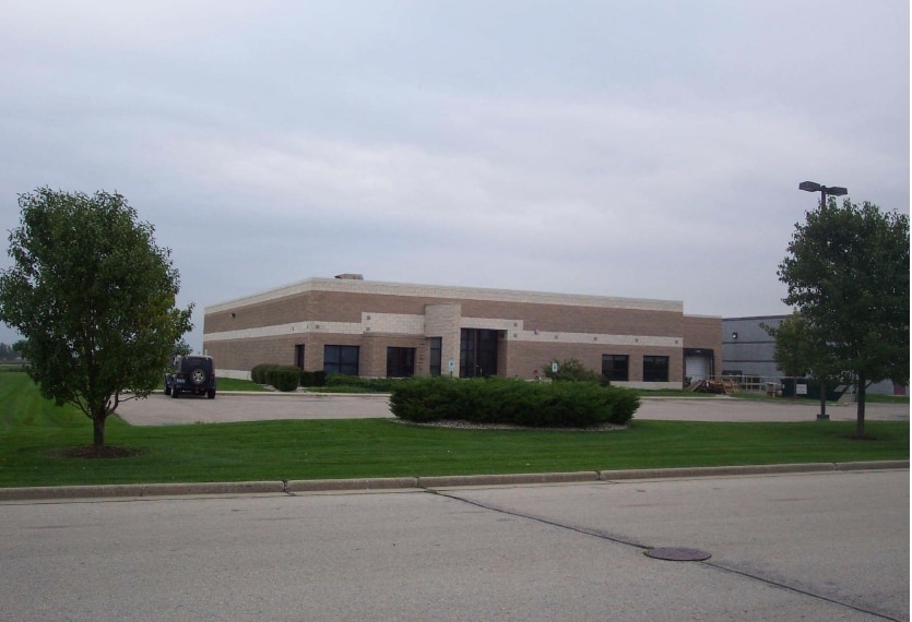 More Photos Of 5511 95th Ave, Kenosha Warehouse For Sale