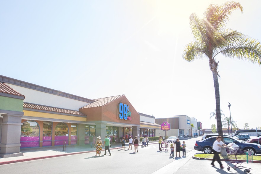 More Photos Of 2002-2320 E Lincoln Ave, Anaheim Unknown For Lease