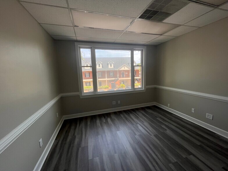 More Photos Of 11080 Old Roswell Rd, Alpharetta Loft Creative Space For Lease