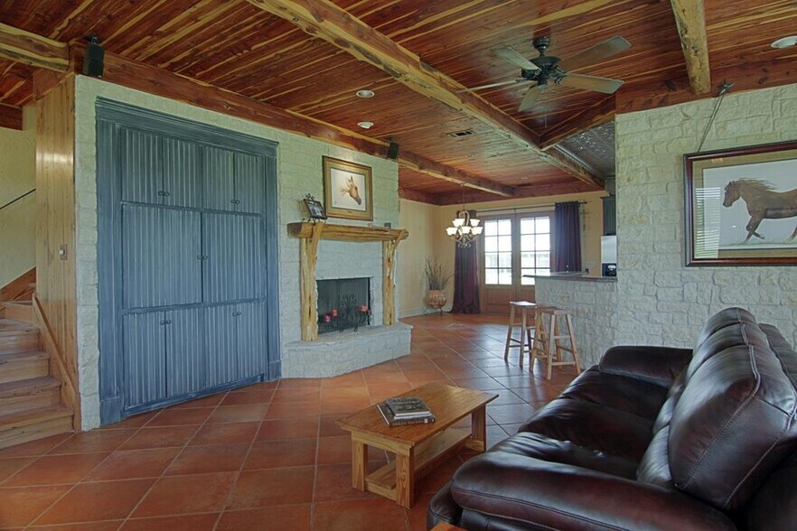 More Photos Of 8920 Fm 359 Rd, Richmond Research And Development For Lease