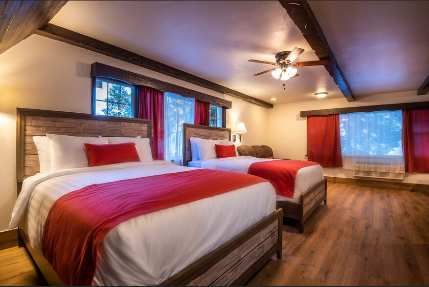 More Photos Of 27992 Rainbow Dr, Lake Arrowhead Hotel For Sale