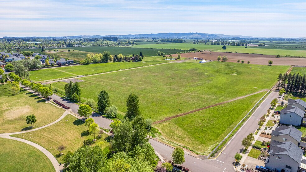 More Photos Of 2700 SW Redmond Hill Rd, Mcminnville Land For Sale