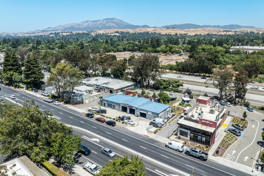 More Photos Of 2210 San Ramon Valley Blvd, San Ramon Auto Repair For Sale