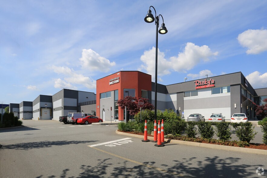 More Photos Of 1090 Lougheed Hwy, Coquitlam Storefront For Lease