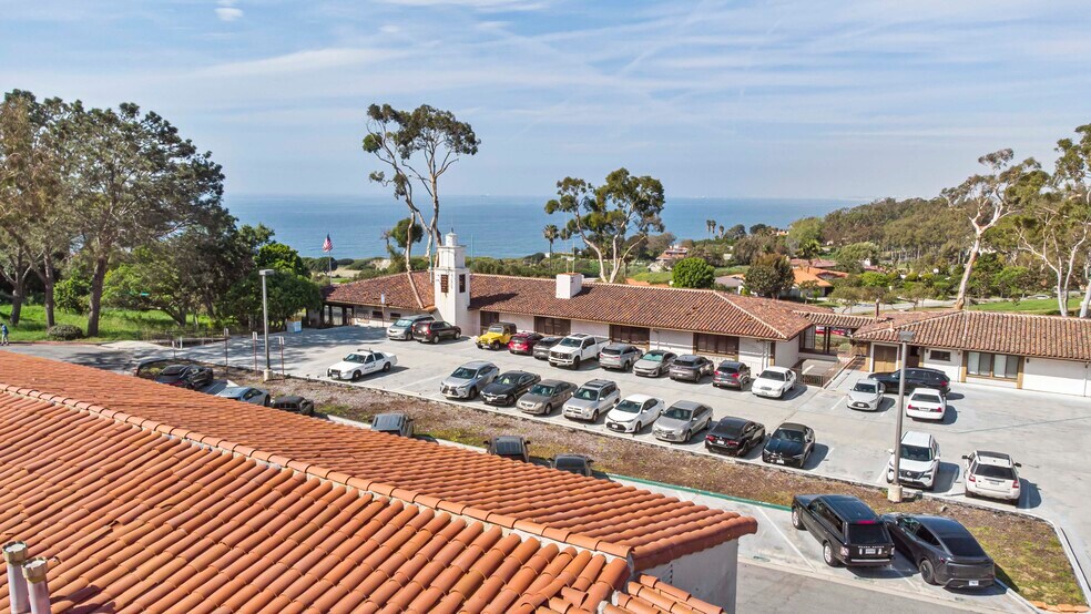 More Photos Of 316-348 Tejon Pl, Palos Verdes Estates Storefront Retail Office For Sale