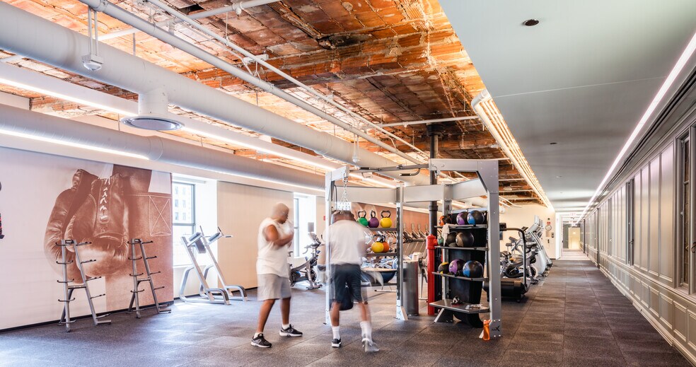 More Photos Of 231 S LaSalle St, Chicago Office For Lease