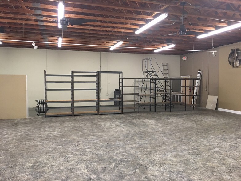More Photos Of 1730 NE 23rd Ter, Ocala Warehouse For Sale