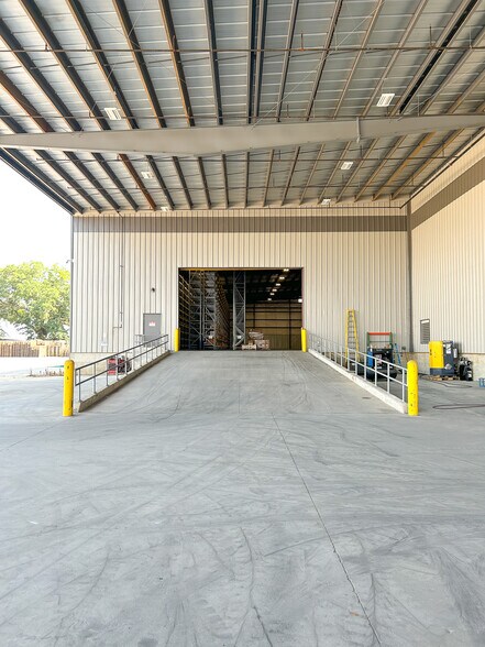 More Photos Of 5212 Willis Rd, Theodore Unknown For Lease