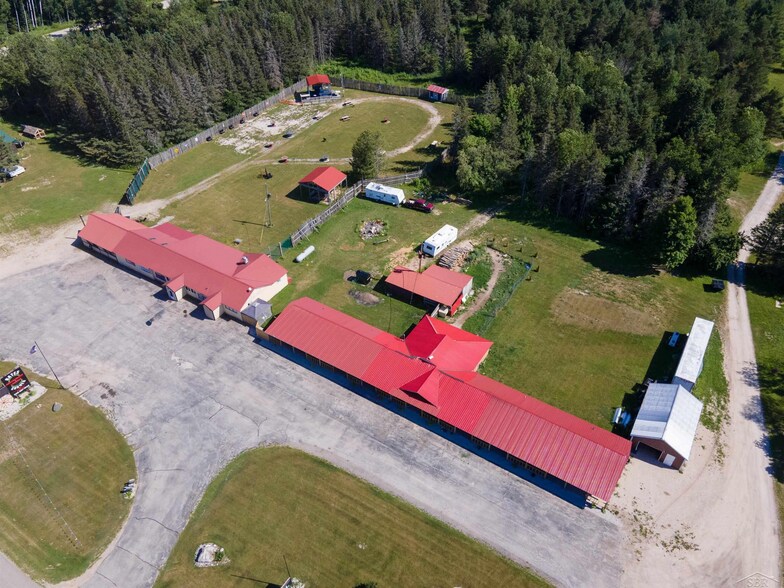 More Photos Of W16431 US Highway 2, Gould City Lodge Meeting Hall For Sale