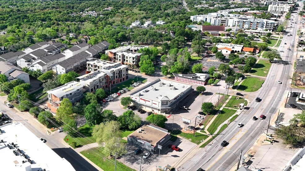 More Photos Of 2525 S Lamar Blvd, Austin Office For Sale