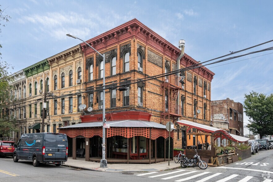 Primary Photo Of 134 Kingsland Ave, Brooklyn Apartments For Lease