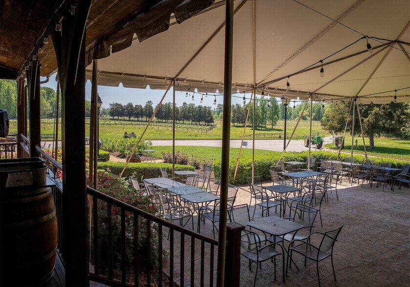 More Photos Of 8400 Old Church Rd, New Kent Winery Vineyard For Sale