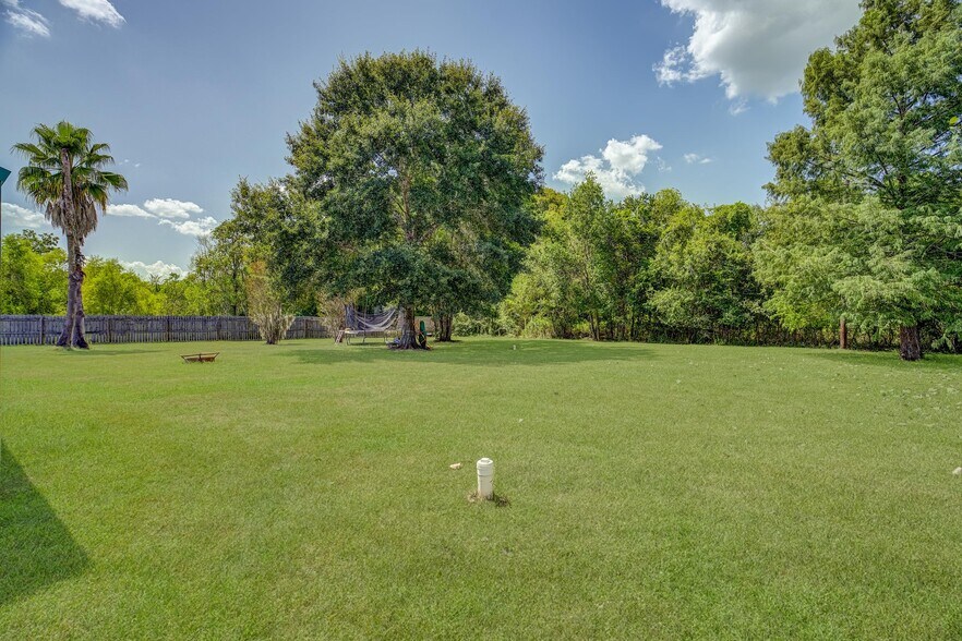 More Photos Of 3013 N Main St, Liberty Land For Sale