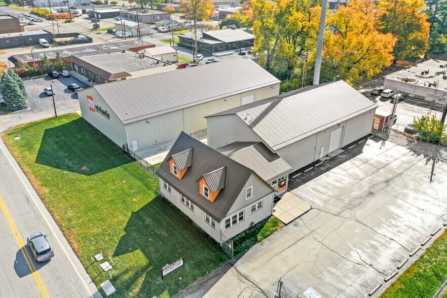 More Photos Of 2601 E 56th St, Indianapolis Research And Development For Sale