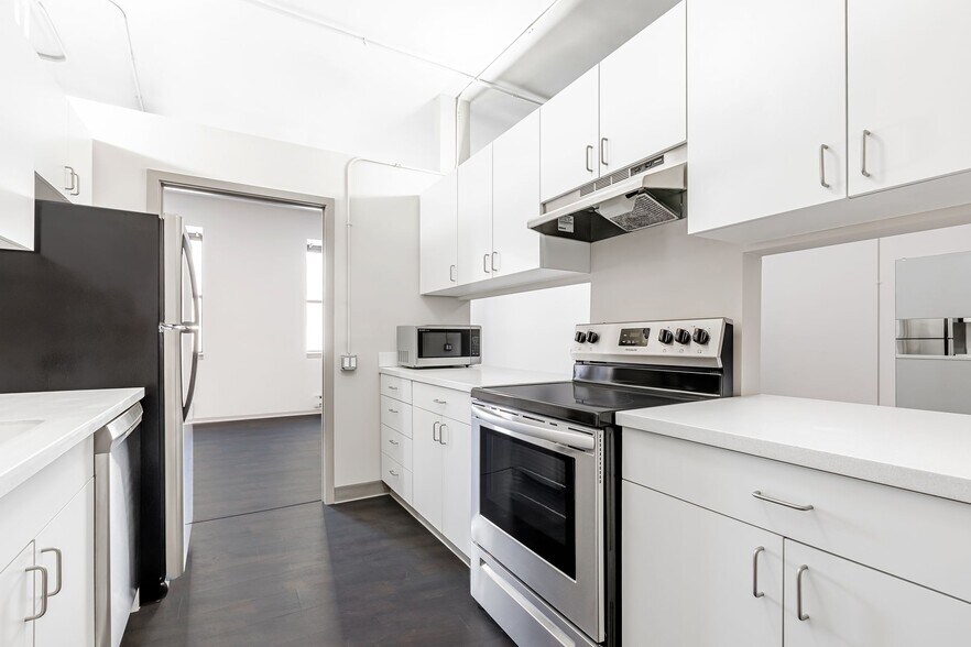 More Photos Of 731 S Plymouth Ct, Chicago Apartments For Sale