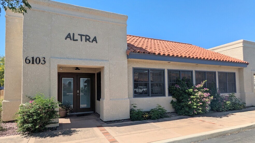 More Photos Of 6103-6105 E Grant Rd, Tucson Office For Sale